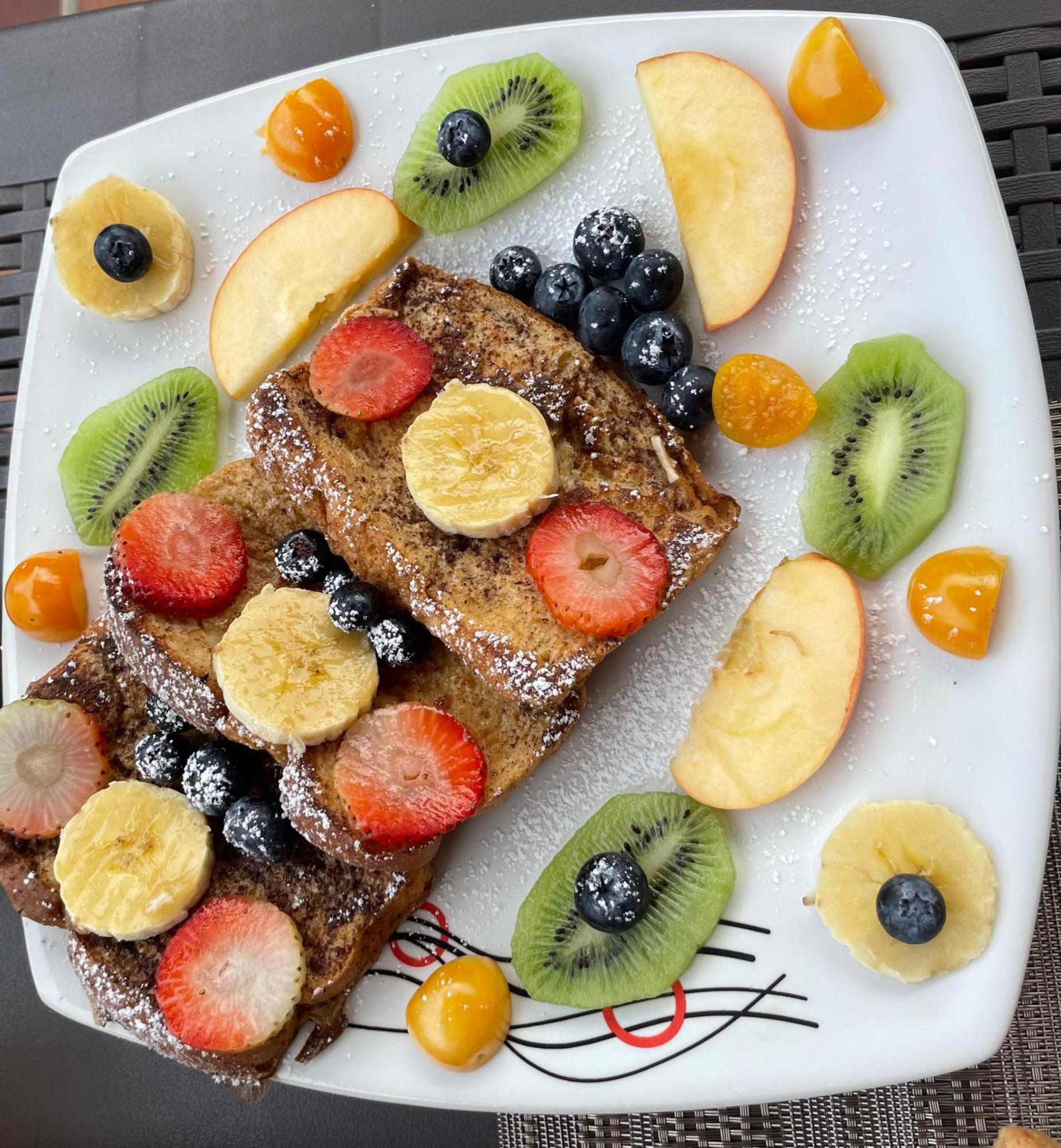 מדיין Colinkhouse Hotel מראה חיצוני תמונה